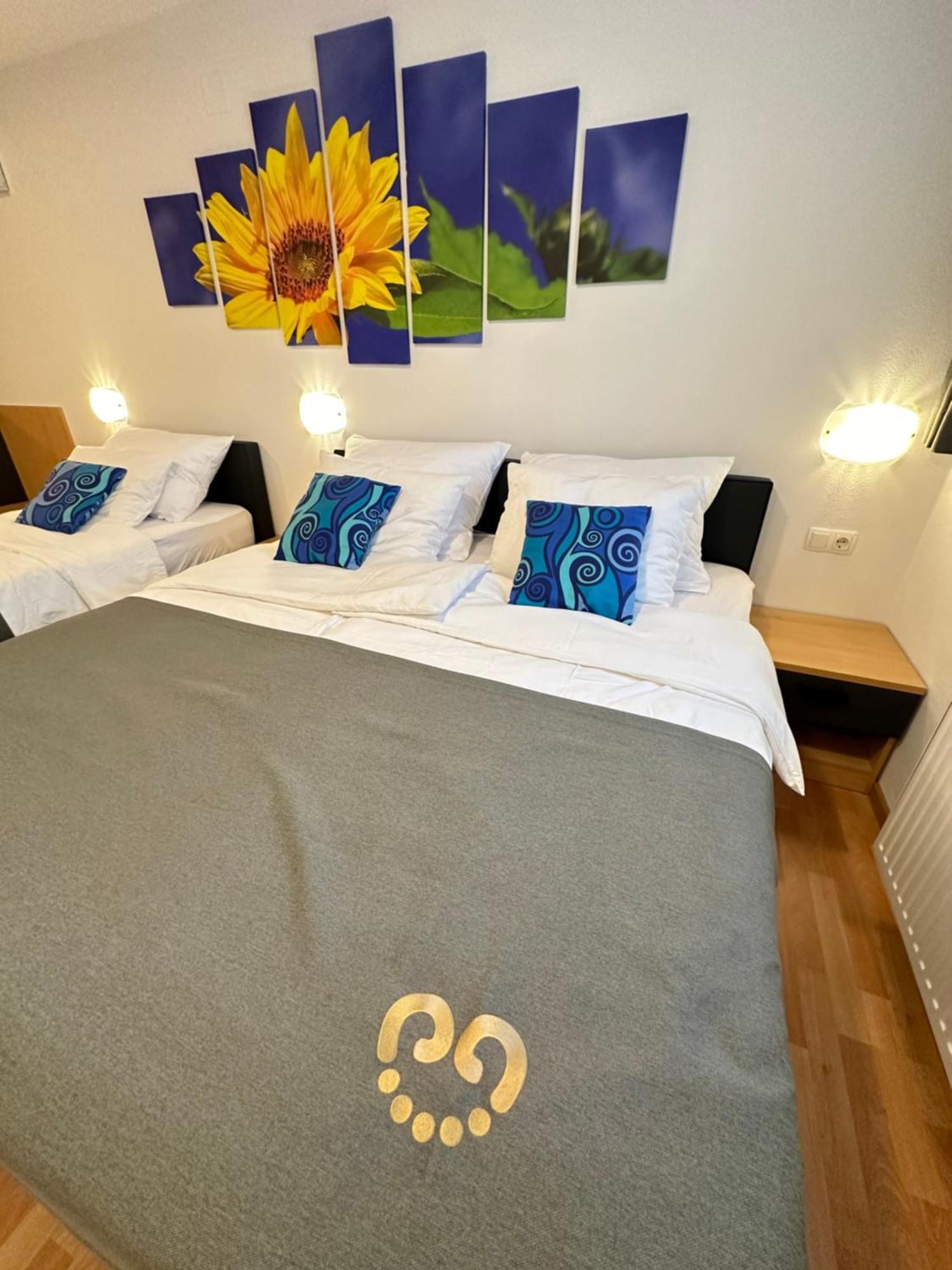 Boutique Hotel Loka Škofja Loka Exteriör bild