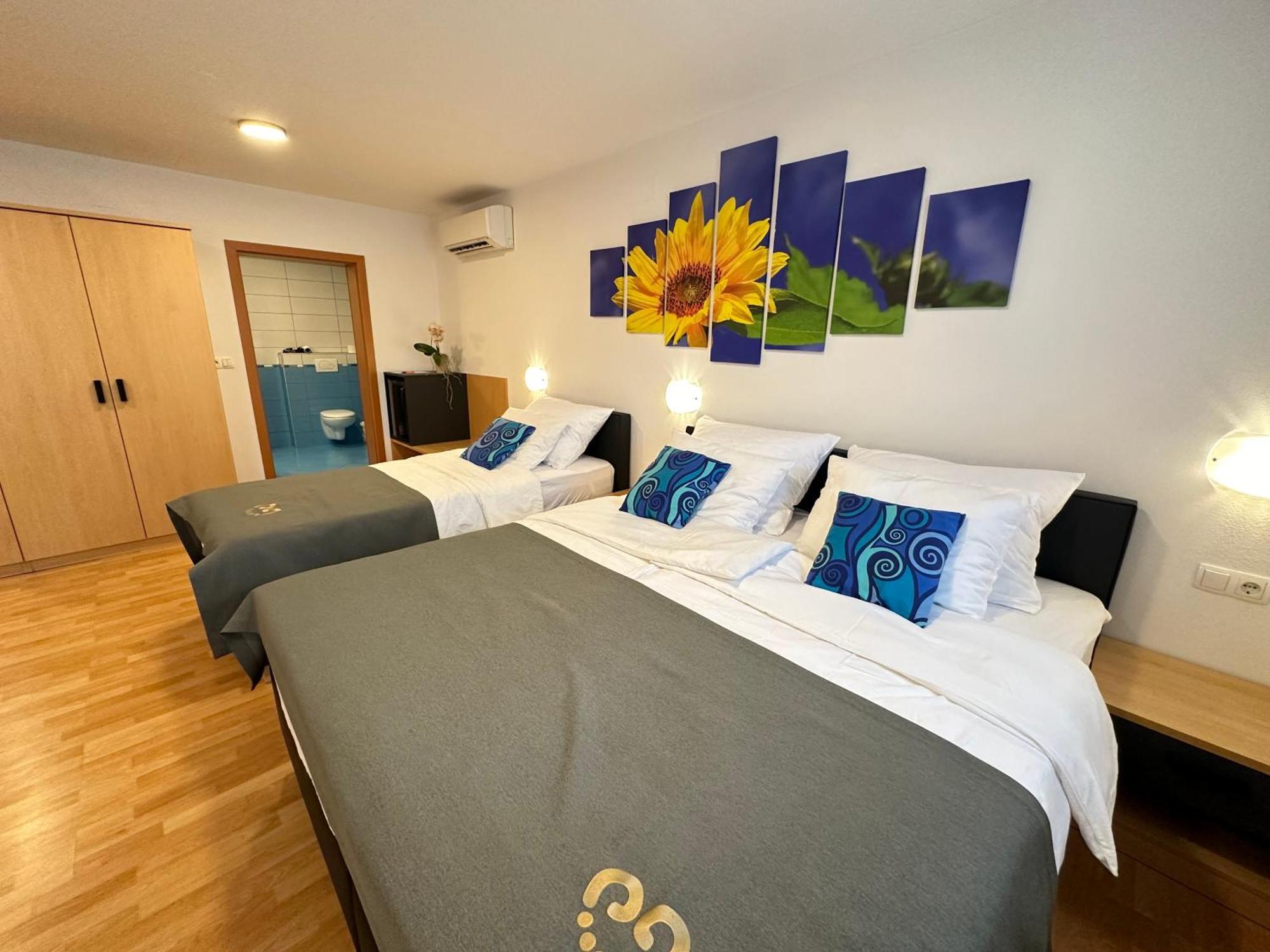 Boutique Hotel Loka Škofja Loka Exteriör bild